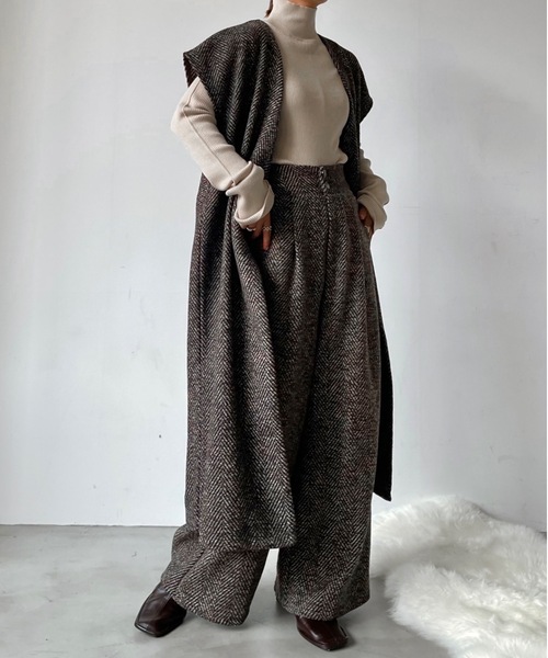 Solace（ソレイス）の「ヘリンボーンロングベストジレ（ベスト・レディース・グレー/ベージュ・FREE）」の19枚目の写真