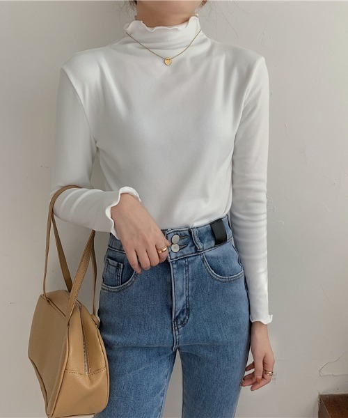 yuue' ( wear )(ユーイ)の「メローハイネックリブニット / モックネックニット(ニット/セーター・レディース・ホワイト/ブラック/ブラウン/ライトパープル・FREE)」の16枚目の写真
