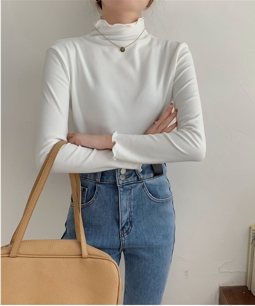 yuue' ( wear )(ユーイ)の「メローハイネックリブニット / モックネックニット(ニット/セーター・レディース・ホワイト/ブラック/ブラウン/ライトパープル・FREE)」の17枚目の写真