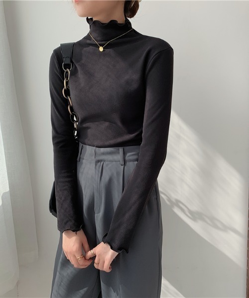 yuue' ( wear )(ユーイ)の「メローハイネックリブニット / モックネックニット(ニット/セーター・レディース・ホワイト/ブラック/ブラウン/ライトパープル・FREE)」の22枚目の写真
