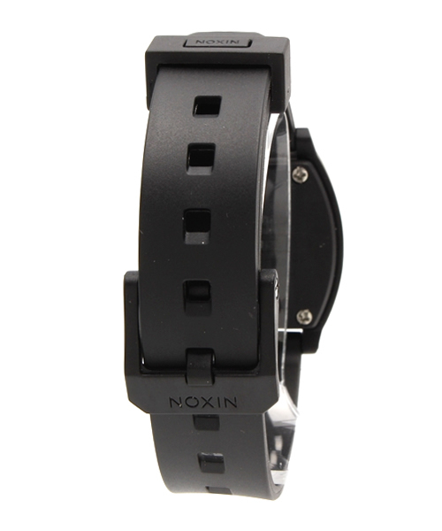 NIXON（ニクソン）の「THE SMALL TIME TELLER P（アナログ腕時計・レディース・ブラック×ゴールド・FREE）」の3枚目の写真