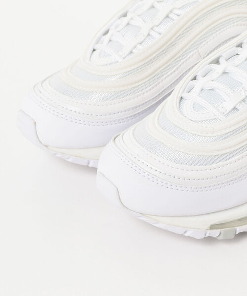 NIKE（ナイキ）の「NIKE / ウィメンズ エア マックス 97（スニーカー・レディース・ホワイト・24.5cm/24.0cm/23.0cm/23.5cm）」の2枚目の写真