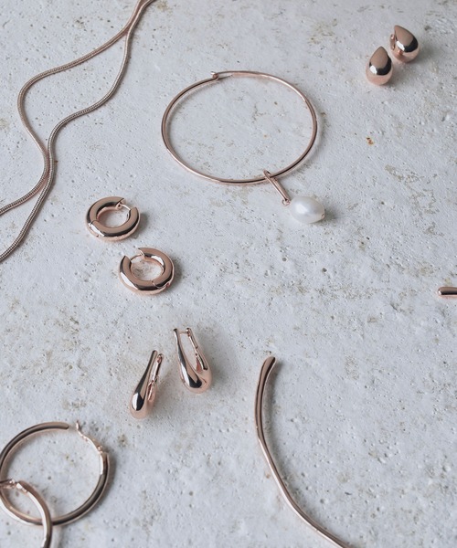 GOLDY(ゴールディ)の「スィック フープ ワンタッチ ピアス(ピアス(両耳用)・レディース・シルバー/その他1/ゴールド・FREE)」の6枚目の写真