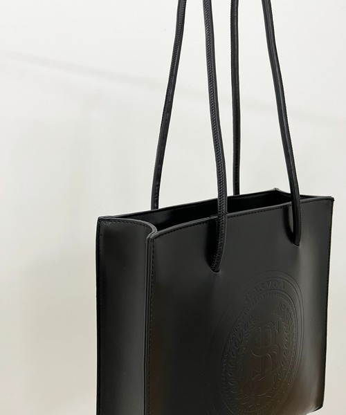 RASVOA（ラスボア）の「エンボスロゴトート（トートバッグ・レディース・ブラック・FREE）」の6枚目の写真