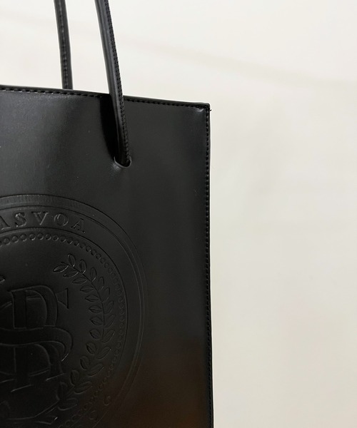 RASVOA（ラスボア）の「エンボスロゴトート（トートバッグ・レディース・ブラック・FREE）」の7枚目の写真