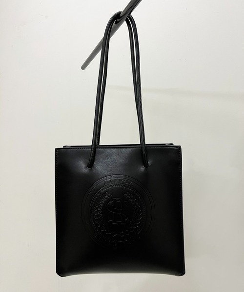 RASVOA（ラスボア）の「エンボスロゴトート（トートバッグ・レディース・ブラック・FREE）」の5枚目の写真