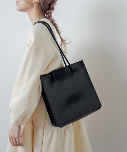 RASVOA（ラスボア）の「エンボスロゴトート（トートバッグ・レディース・ブラック・FREE）」の12枚目の写真