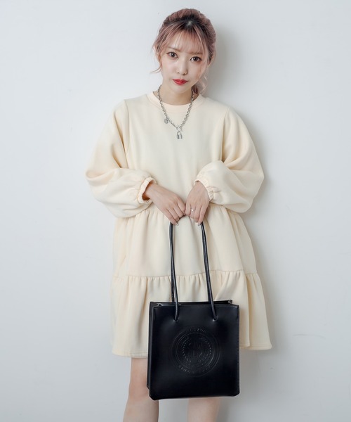 RASVOA（ラスボア）の「エンボスロゴトート（トートバッグ・レディース・ブラック・FREE）」の14枚目の写真