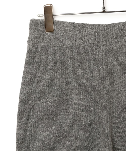 ADAM ET ROPE'（アダムエロペ）の「【セットアップ対応】ウールカシミヤリブニットパンツ（その他パンツ・レディース・グレー/オフホワイト/イエロー/ベージュ系その他・FREE）」の12枚目の写真