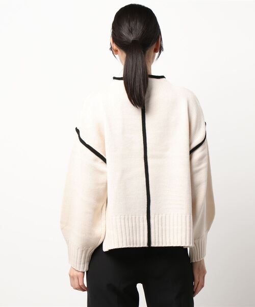 White Collection（ホワイトコレクション）の「2021AW 配色リンキングハイネックニット（ニット/セーター・レディース・ブラック/ベージュ/ブラウン/オフホワイト・FREE）」の7枚目の写真