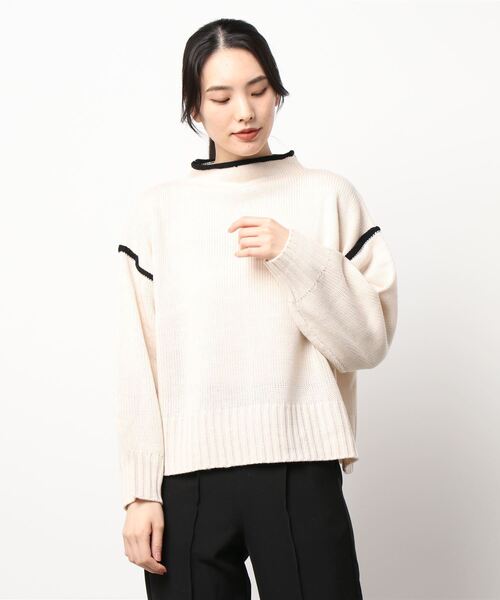 White Collection（ホワイトコレクション）の「2021AW 配色リンキングハイネックニット（ニット/セーター・レディース・ブラック/ベージュ/ブラウン/オフホワイト・FREE）」の14枚目の写真