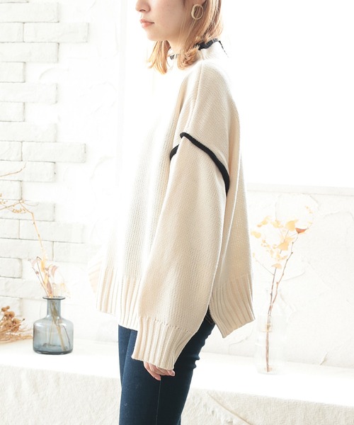White Collection（ホワイトコレクション）の「2021AW 配色リンキングハイネックニット（ニット/セーター・レディース・ブラック/ベージュ/ブラウン/オフホワイト・FREE）」の9枚目の写真