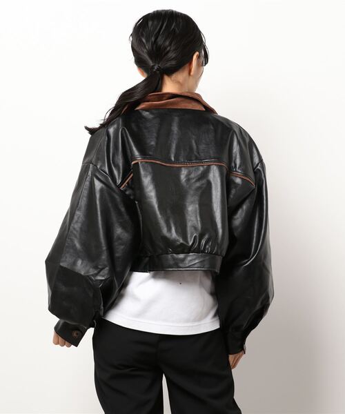 ems excite（エムズエキサイト）の「エコレザーブルゾン（ダウンジャケット/コート・レディース・アイボリー/ブラック・FREE）」の4枚目の写真