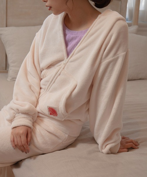 VIS（ビス）の「【ViSage】【MARION CREPESコラボ】WHIPフード＆パンツセットアップ（ルームウェア/パジャマ・レディース・ブラウン/キナリ・FREE）」の6枚目の写真