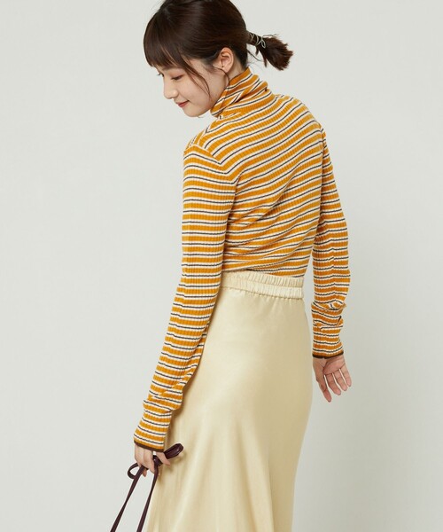 FREAK'S STORE（フリークスストア）の「ウォッシャブルボーダータートルネックニット（ニット/セーター・レディース・ブラック/オフホワイト/ブルー/イエロー/グリーン/ネイビー/ナチュラル・ﾌﾘ-）」の7枚目の写真