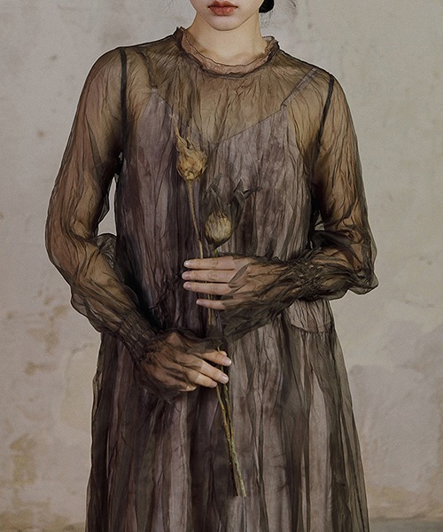 美品 Theory 23SS Crushed Satin ワンピース ベージュP MURMURMI】Wrinkled silk shear loose dress chw22s005