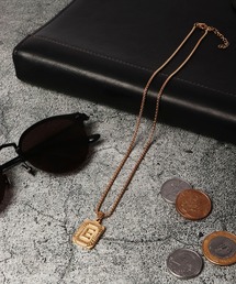 Ree&Mee（リーアンドミー）の「Ree＆Mee ステンレス イニシャル スクエア ネックレス 男女兼用 ユニセックス（ネックレス）」