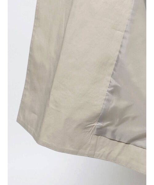 EMODA（エモダ）の「ミニマルケープトレンチコート（トレンチコート・レディース・ブラック/グリーン/ベージュ・FREE）」の8枚目の写真