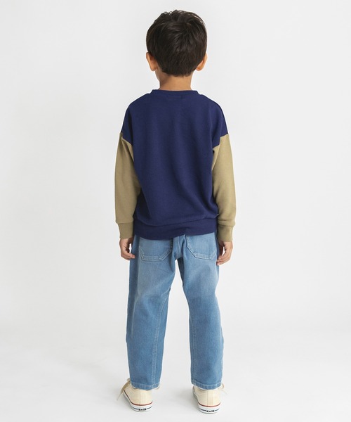 BRANSHES（ブランシェス）の「【カレッジロゴ】カラースリーブトレーナー（スウェット・キッズ・レッド/杢グレー/キャメル/ネイビー・120/140/90/100/110/130/150）」の20枚目の写真