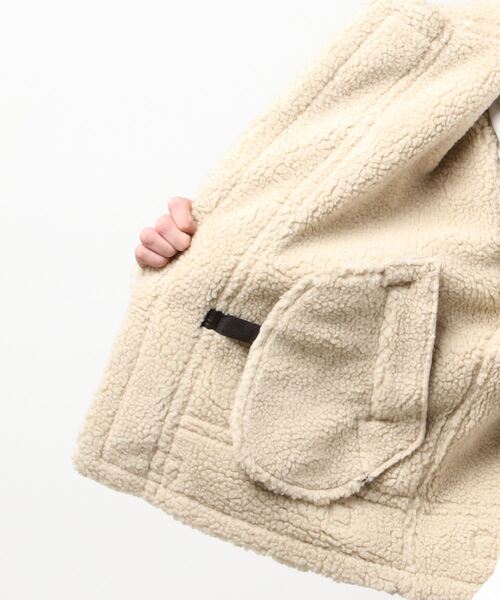 Alpha Industries(アルファインダストリーズ)の「【ALPHA INDUSTRIES/アルファインダストリーズ】フェイクムートンボアジャケット B-3ジャケット TA1548(ミリタリージャケット・メンズ・ブラック/ブラウン・MEDIUM/LARGE/X-LARGE)」の5枚目の写真
