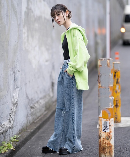 X-girl（エックスガール）の「ZIP UP HOODIE/ロゴ刺繍　ジップアップパーカー（パーカー・レディース・ライトグリーン/アッシュ/ブラック・S/M）」の17枚目の写真