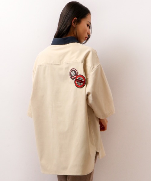 VISION STREET WEAR(ヴィジョンストリートウェア)の「VISION STREET WEAR ワッペンクレリックBIGシャツ(シャツ/ブラウス・メンズ・チャコールグレー/グリーン/アイボリー・LL/M/L)」の16枚目の写真