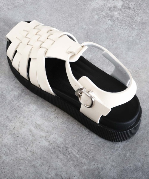 archives（アルシーヴ）の「グルカサンダル（サンダル・レディース・ブラック/アイボリー・MEDIUM/LARGE）」の7枚目の写真