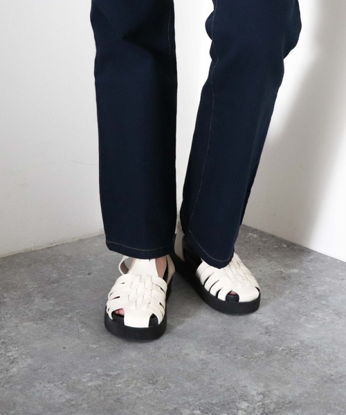 archives（アルシーヴ）の「グルカサンダル（サンダル・レディース・ブラック/アイボリー・MEDIUM/LARGE）」の8枚目の写真