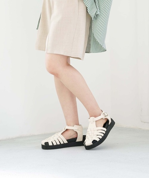 archives（アルシーヴ）の「グルカサンダル（サンダル・レディース・ブラック/アイボリー・MEDIUM/LARGE）」の12枚目の写真