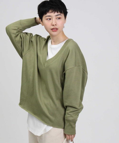 Right-on（ライトオン）の「【HONEYSUCKLE ROSE】Ｖネックプルオーバー（スウェット・レディース・ブラック/グリーン/ライトグレー・L/M）」の3枚目の写真