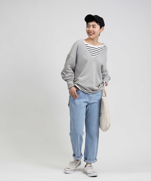 Right-on（ライトオン）の「【HONEYSUCKLE ROSE】Ｖネックプルオーバー（スウェット・レディース・ブラック/グリーン/ライトグレー・L/M）」の11枚目の写真