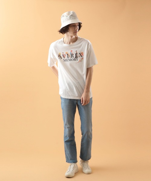 AVIREX（アヴィレックス）の「ガールズ＆ロゴ Tシャツ/GIRLS & LOGO T-SHIRT / アヴィレックス / AVIREX（Tシャツ/カットソー・メンズ・ホワイト/ブラック/ベージュ/ライトピンク/ライトグレー・MEDIUM/LARGE/X-LARGE/XX-LARGE）」の19枚目の写真