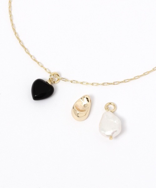 LOWRYS FARM（ローリーズファーム）の「チャームＳＥＴネックレス　273237（ネックレス・レディース・ゴールド/シルバー・FREE）」の2枚目の写真