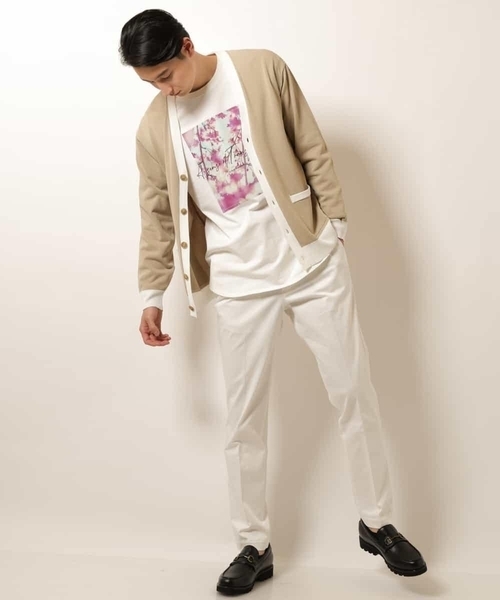 a.v.v(アーヴェヴェ)の「配色ニットカーディガン(カーディガン/ボレロ・メンズ・ベージュ/ライトブルー・48/46)」の4枚目の写真