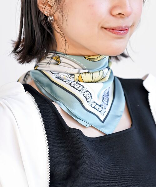 rps（アールピーエス）の「リング付きスカーフ（バンダナ/スカーフ・レディース・オレンジ/ピンク/ブラック/ダークグリーン/ネイビー/ブラウン/ベージュ/グリーン/ブルー/オフホワイト/グレー/アイボリー/グリーン系その他/ダークネイビー/ホワイト系その他4/ブラック系その他2/ライトベージュ/グレイッシュベージュ/グレイッシュブルー/キャメル/マスタード/ホワイト系その他2/ミント/ブラック系その他3/チャコールグレー/イエロー系その他/サックスブルー/ベージュ系その他・フリー）」の17枚目の写真