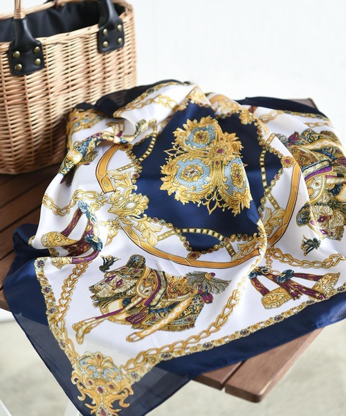 rps（アールピーエス）の「リング付きスカーフ（バンダナ/スカーフ・レディース・オレンジ/ピンク/ブラック/ダークグリーン/ネイビー/ブラウン/ベージュ/グリーン/ブルー/オフホワイト/グレー/アイボリー/グリーン系その他/ダークネイビー/ホワイト系その他4/ブラック系その他2/ライトベージュ/グレイッシュベージュ/グレイッシュブルー/キャメル/マスタード/ホワイト系その他2/ミント/ブラック系その他3/チャコールグレー/イエロー系その他/サックスブルー/ベージュ系その他・フリー）」の19枚目の写真