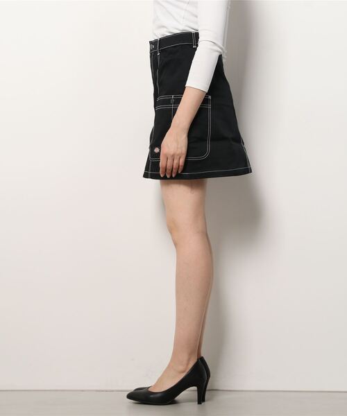 Dickies(ディッキーズ)の「ステッチ入りスカート(スカート・レディース・サンドベージュ/ブラック系・28inch/29inch/25inch/26inch/27inch)」の3枚目の写真