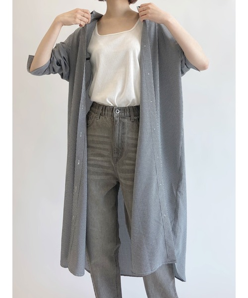 Samansa Mos2 blue（サマンサモスモスブルー）の「マルチスタイルシャツワンピース（ワンピース・レディース・ネイビー/オフホワイト/ブルー/サックスブルー/ブラック/クリーム/ピンク・LARGE/MEDIUM）」の3枚目の写真