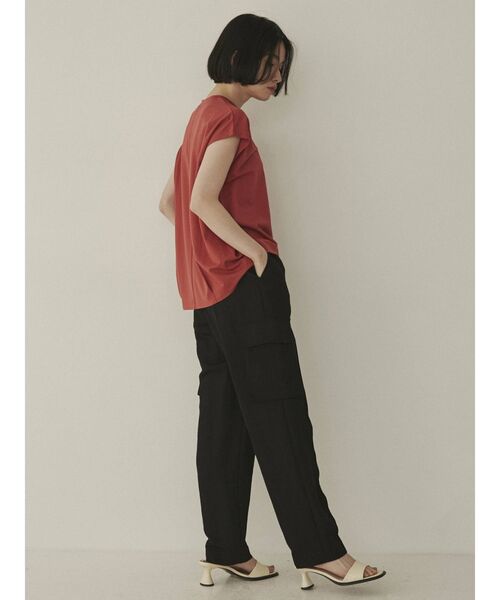 COTORICA（コトリカ）の「裾タックノースリプルオーバー（Tシャツ/カットソー・レディース・オフホワイト/ブラック/ピンク/グリーン・FREE）」の7枚目の写真