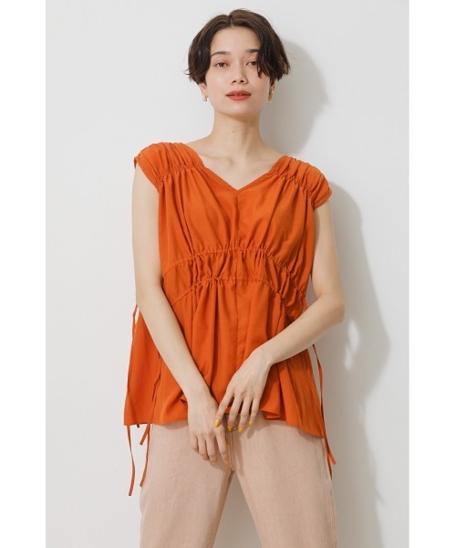 AZUL by moussy（アズールバイマウジー）の「DRAWSTRING GATHER BLOUSE