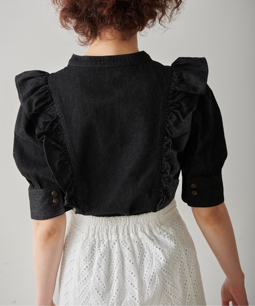 FREE'S MART(フリーズマート)の「◆バンドカラー肩フリル半袖デニムブラウス(シャツ/ブラウス・レディース・ブラック系その他/ホワイト系その他/ネイビー・FREE)」の8枚目の写真