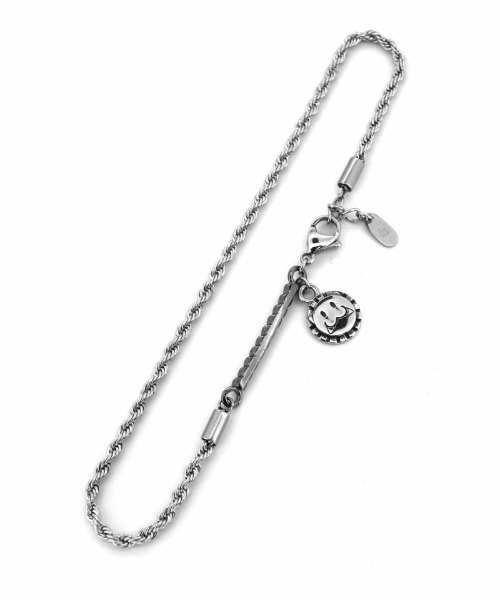 LION HEART（ライオンハート）の「【LION HEART】LH T.H.R LEO アンクレット/甲丸チェーン/サージカルステンレス　メンズギフト/誕生日/クリスマス/プレゼント/ペアアクセ（アンクレット・メンズ・ブラック/シルバー・FREE）」の4枚目の写真