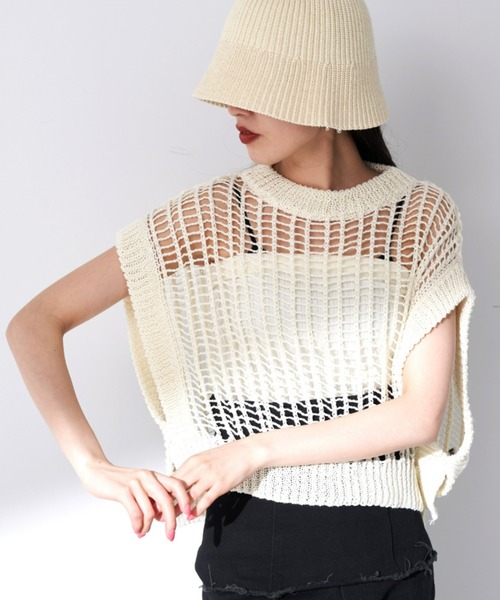 Solace(ソレイス)の「バスケット編みカラーベストトップス(ベスト・レディース・アイボリー/ブラック/ブルー/レッド/オレンジ・FREE)」の8枚目の写真