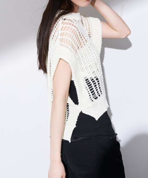 Solace(ソレイス)の「バスケット編みカラーベストトップス(ベスト・レディース・アイボリー/ブラック/ブルー/レッド/オレンジ・FREE)」の9枚目の写真