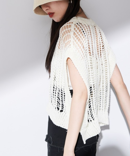 Solace(ソレイス)の「バスケット編みカラーベストトップス(ベスト・レディース・アイボリー/ブラック/ブルー/レッド/オレンジ・FREE)」の10枚目の写真