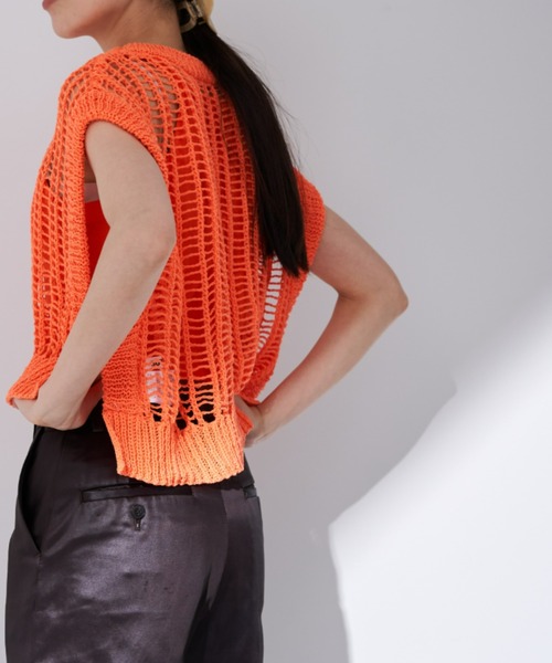Solace(ソレイス)の「バスケット編みカラーベストトップス(ベスト・レディース・アイボリー/ブラック/ブルー/レッド/オレンジ・FREE)」の13枚目の写真
