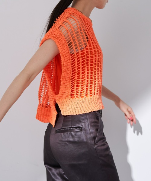 Solace(ソレイス)の「バスケット編みカラーベストトップス(ベスト・レディース・アイボリー/ブラック/ブルー/レッド/オレンジ・FREE)」の14枚目の写真