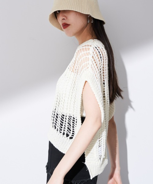 Solace(ソレイス)の「バスケット編みカラーベストトップス(ベスト・レディース・アイボリー/ブラック/ブルー/レッド/オレンジ・FREE)」の18枚目の写真