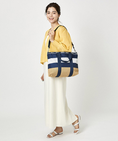 【LeSportsac】SUMMER RUGBY NAVY MEDIUM BOARDWALK TOTE*関税込 LeSportsac(レスポートサック)の「MED BOARDWALK TOTE サマー