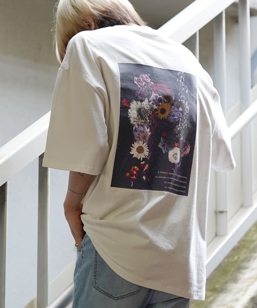 G.O.C（ジーオーシー）の「オーバーサイズ コットン マルチプリント 半袖 Tシャツ（Tシャツ/カットソー・メンズ・ホワイト/チャコールグレー/ブラック/グリーン/ボルドー/ブルーグレー/ホワイト系その他/ブラック系その他/グレー系その他/ホワイト系その他2/ホワイト系その他3/ホワイト系その他4/ホワイト系その他5/ホワイト系その他6/ブラック系その他2/ブラック系その他3/ブラック系その他4/ブラック系その他5/ブラック系その他6・MEDIUM/LARGE）」の2枚目の写真